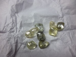 Lot de diamants bruts négociant, Guinée